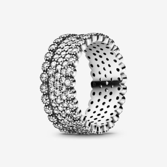 💍Pandora Sparkling Pave Band Ring - Picture 1 of 2